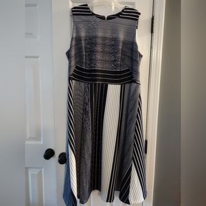 Calvin Klein Fit and Flare Black and Cream Dress 18W